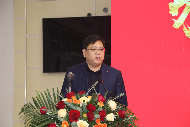 李兴远会长讲话.jpg